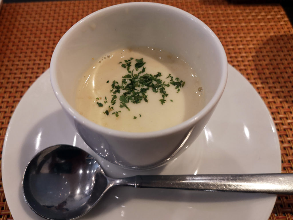 『キッチン　ラ　カーサ』スープ画像